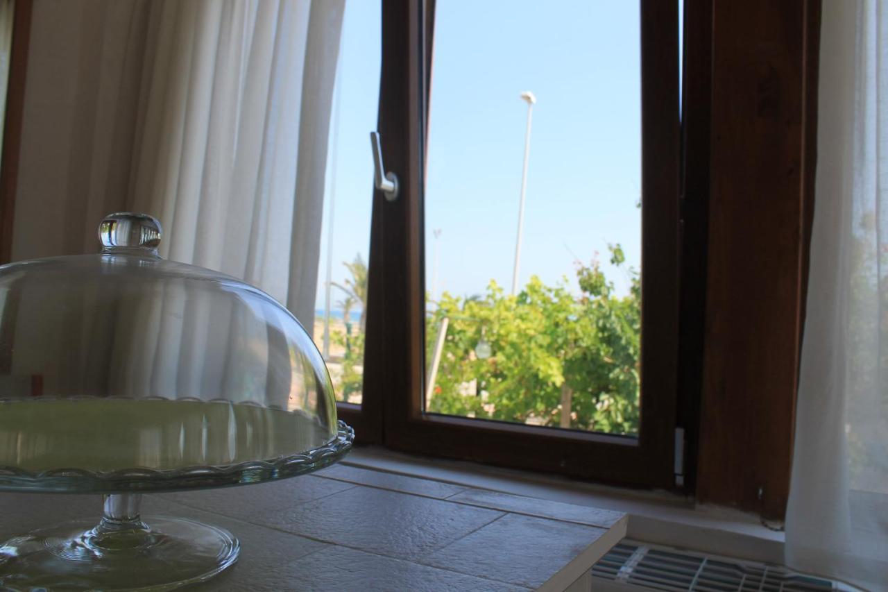 B&B Palazzo Manfredi Vieste, Fronte Mare Con Parcheggio מראה חיצוני תמונה