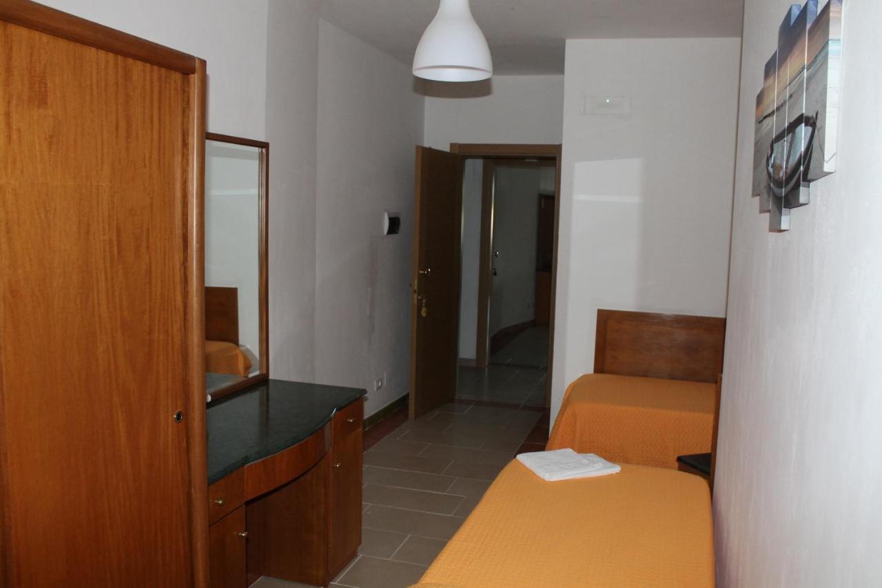 B&B Palazzo Manfredi Vieste, Fronte Mare Con Parcheggio מראה חיצוני תמונה