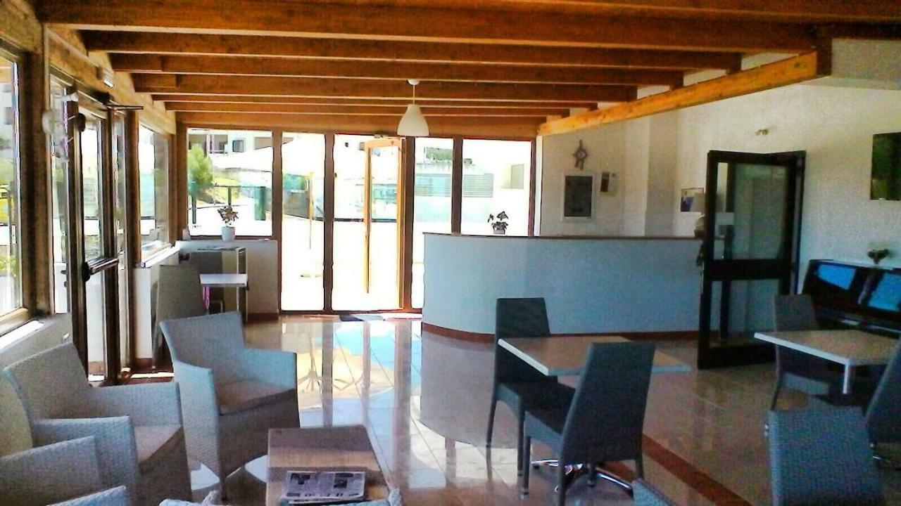 B&B Palazzo Manfredi Vieste, Fronte Mare Con Parcheggio מראה חיצוני תמונה