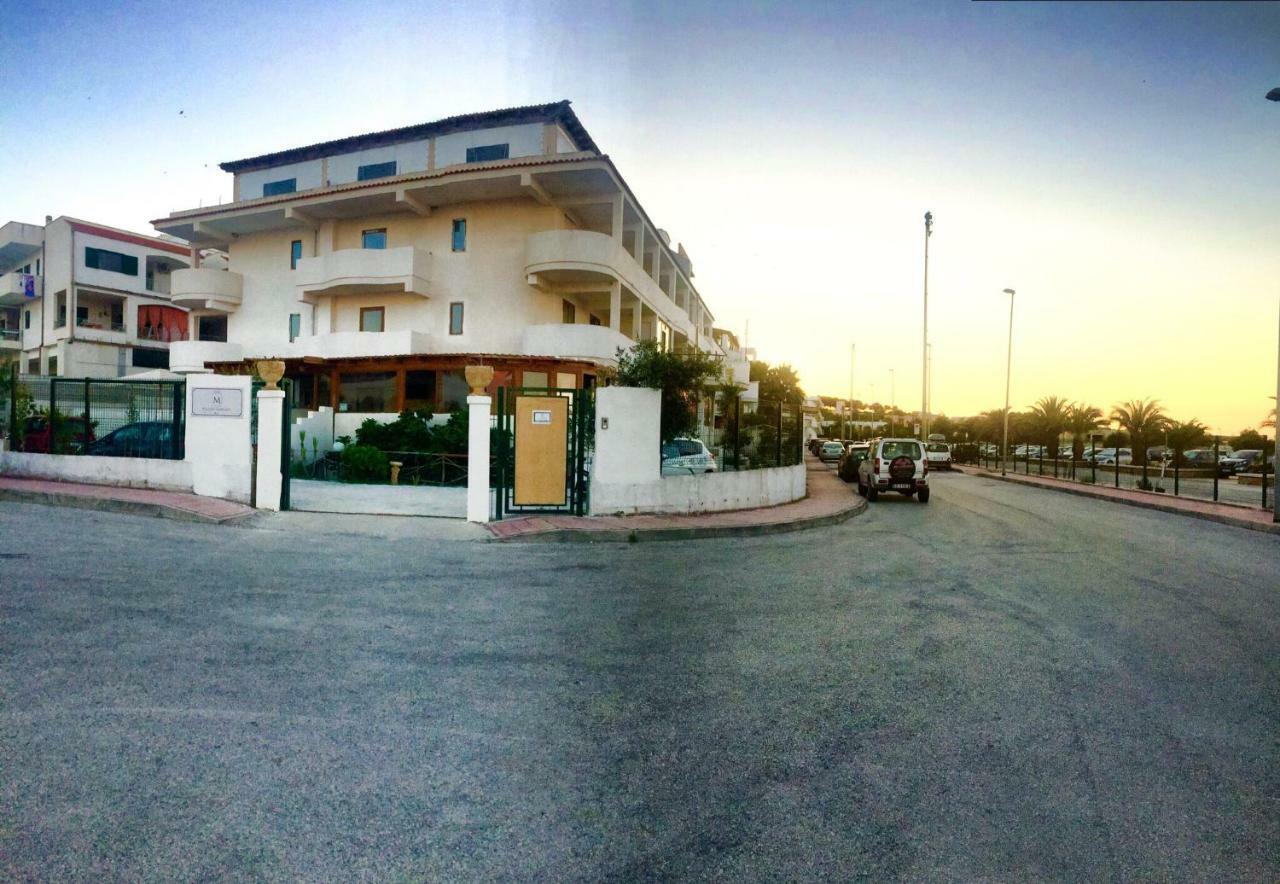 B&B Palazzo Manfredi Vieste, Fronte Mare Con Parcheggio מראה חיצוני תמונה